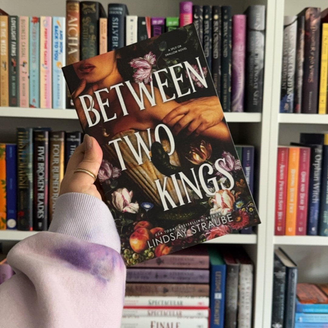 Between Two Kings (Deluxe Edition)