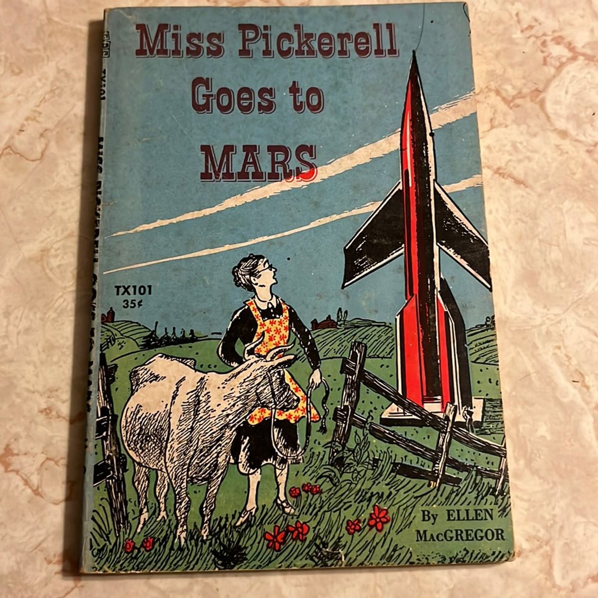 Miss Pickerell Goes to Mars by Ellen MacGregor , Paperback | Pangobooks