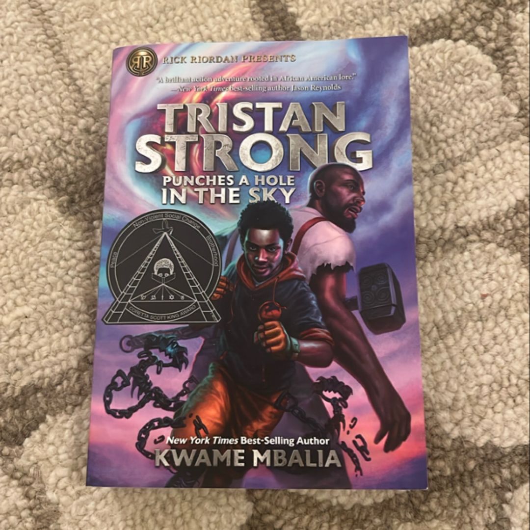 Tristan Strong Punches a Hole in the Sky (a Tristan Strong Novel, Book 1)