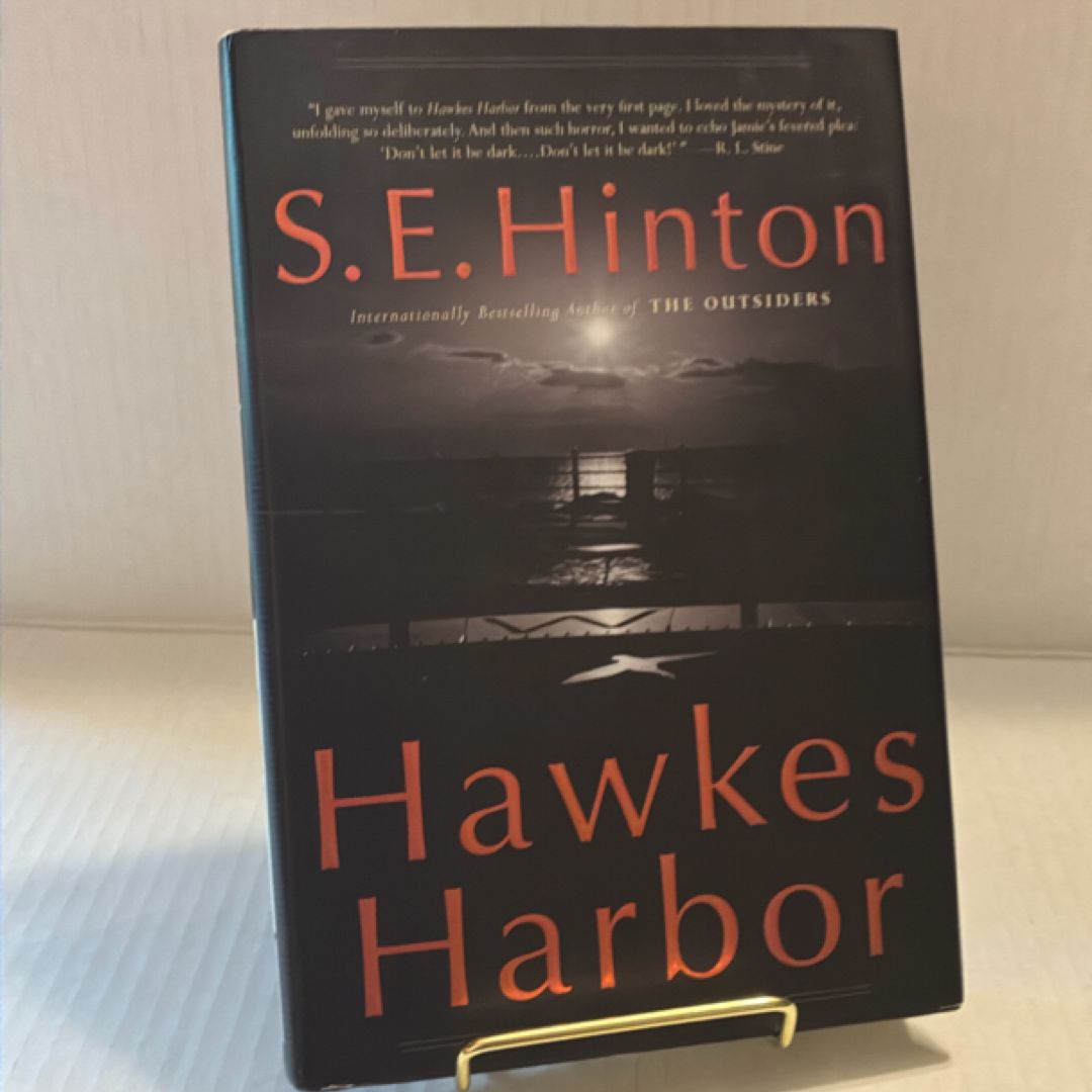 Hawkes Harbor