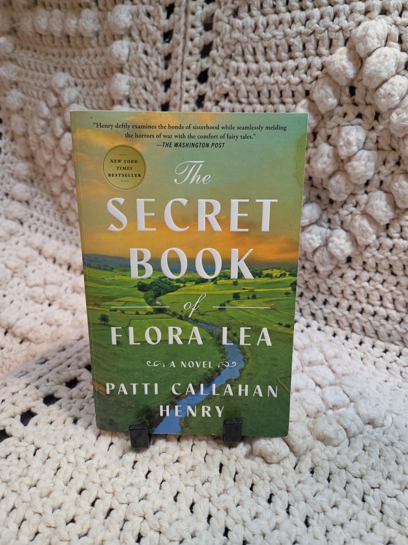 The Secret Book of Flora Lea