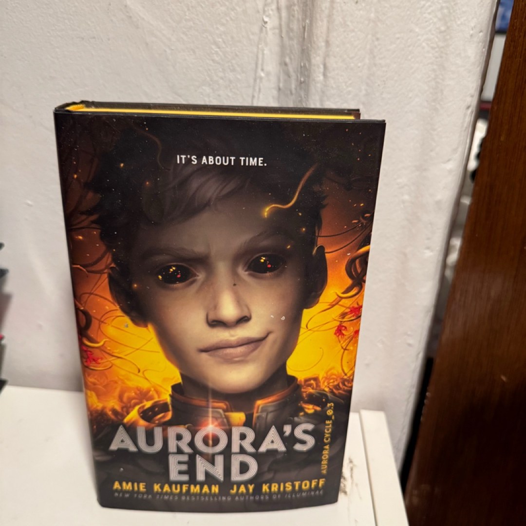 Illumicrate Aurora's End