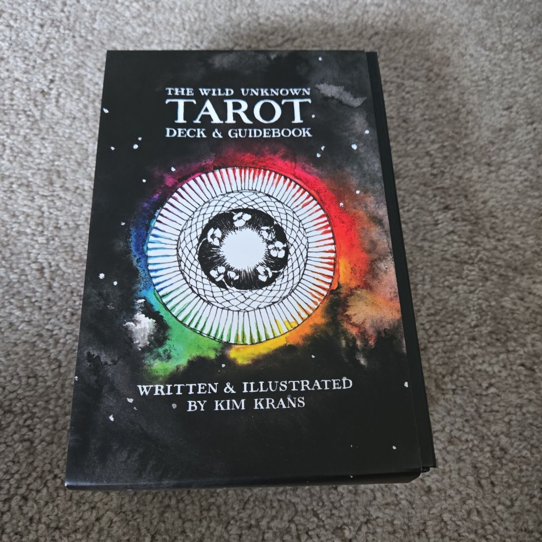 The Wild Unknown Tarot Deck and Guidebook (Official Keepsake Box Set)