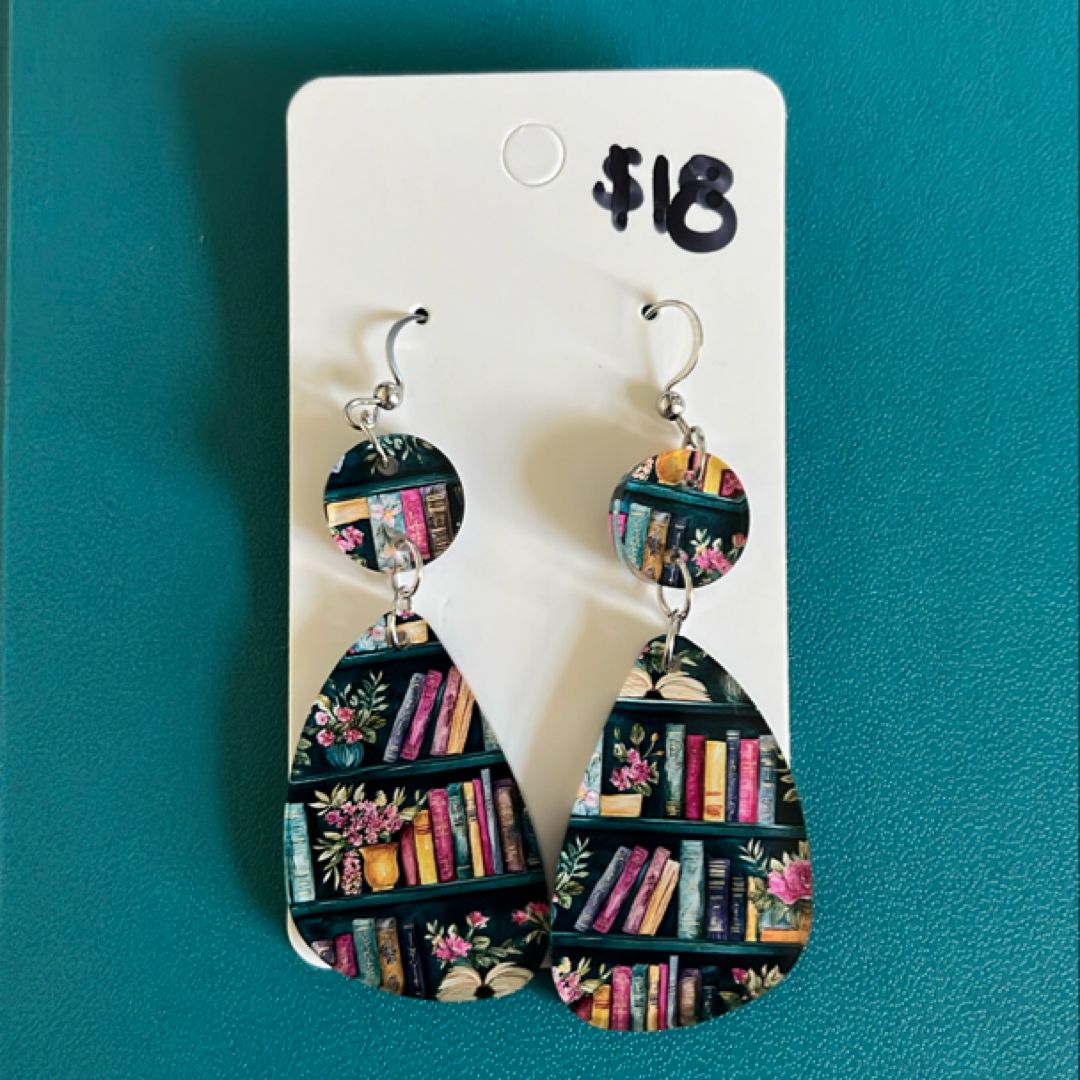 Bookshelf drop earrings