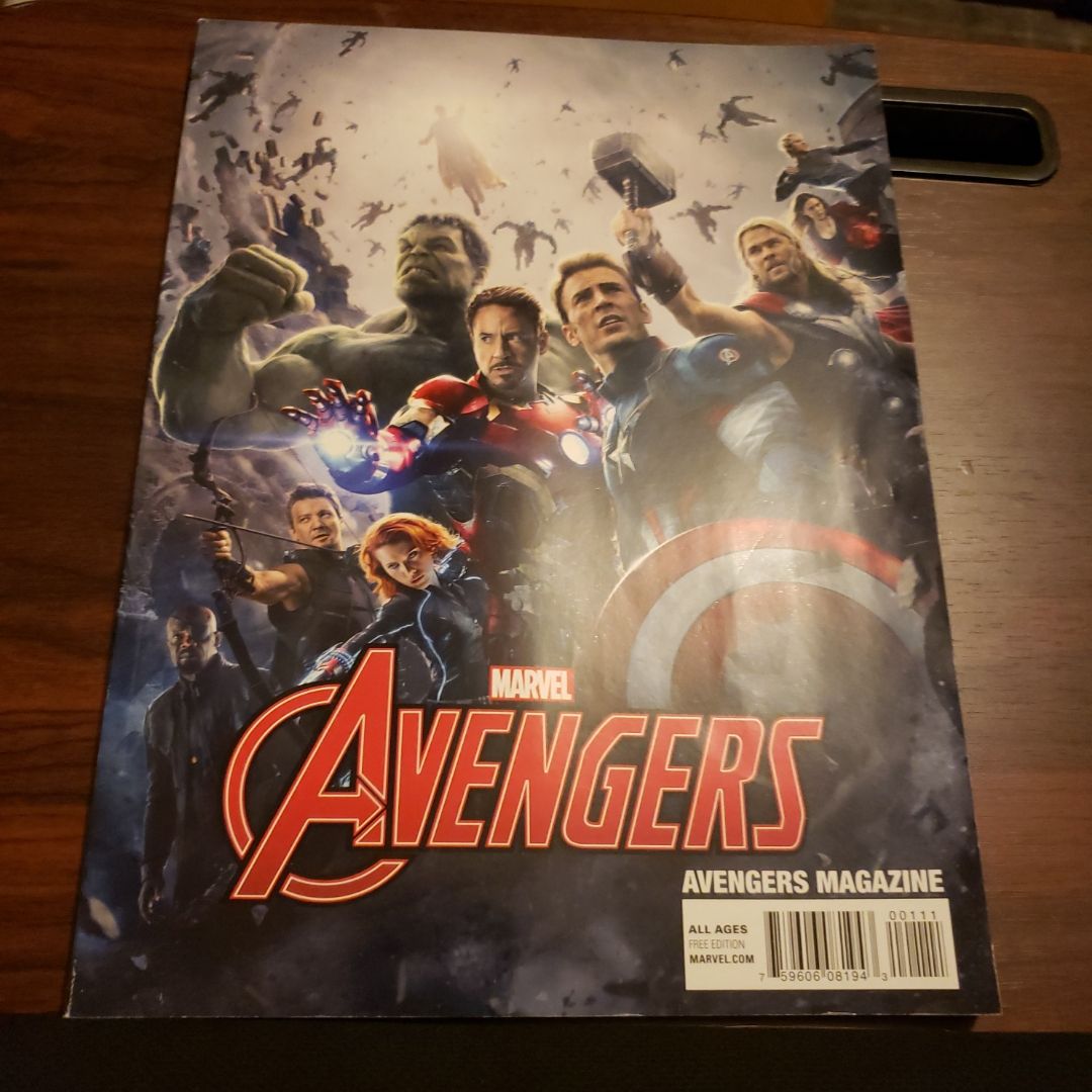 Marvel Comics The Avengers Magazine 2015 Promotional Item