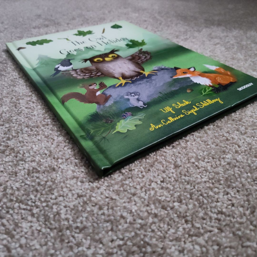 The Owl Goes on Holiday