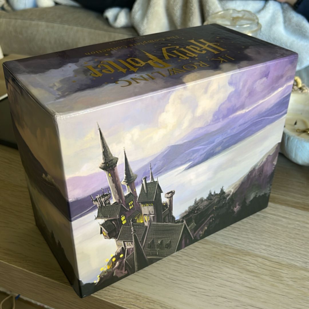 Harry Potter Box Set: the Complete Collection (Children's Paperback)