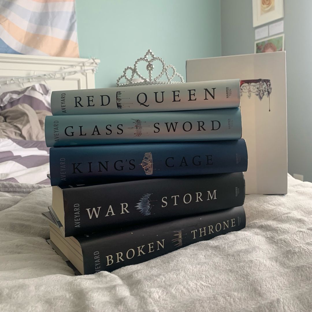 Red Queen 4-Book Hardcover Box Set