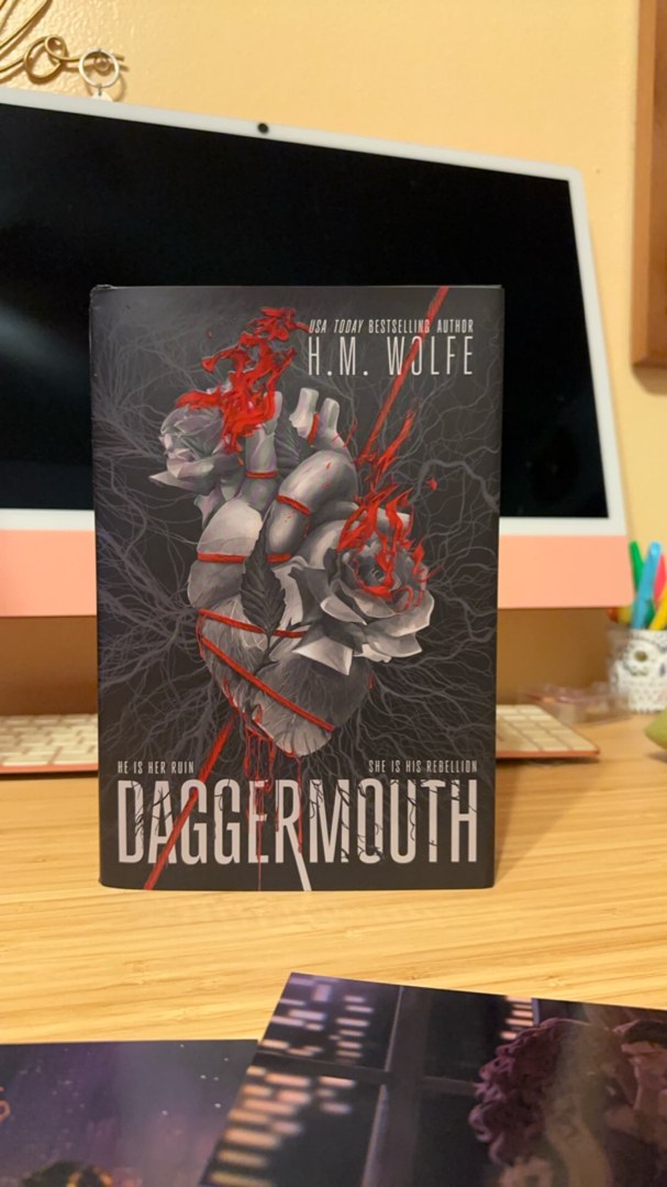 Daggermouth