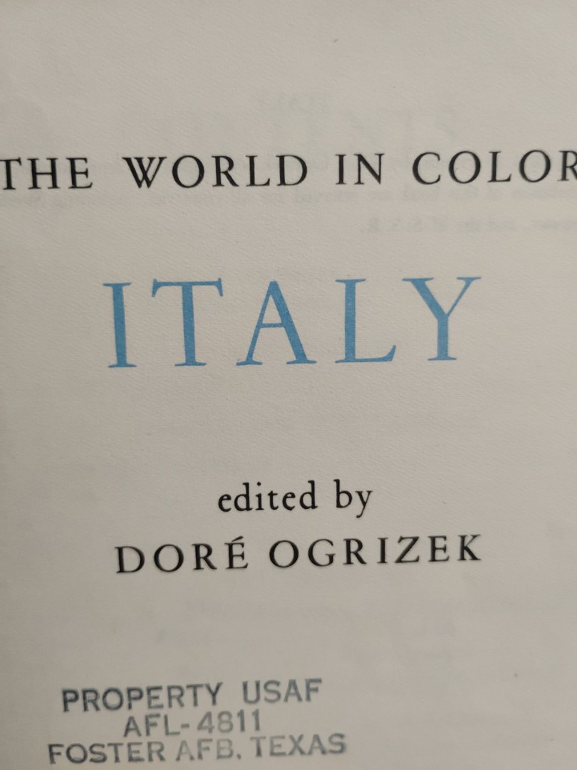 The World in Color - ITALY 