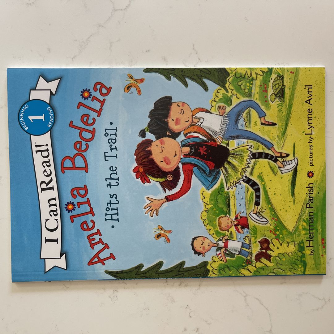 Amelia Bedelia Hits the Trail