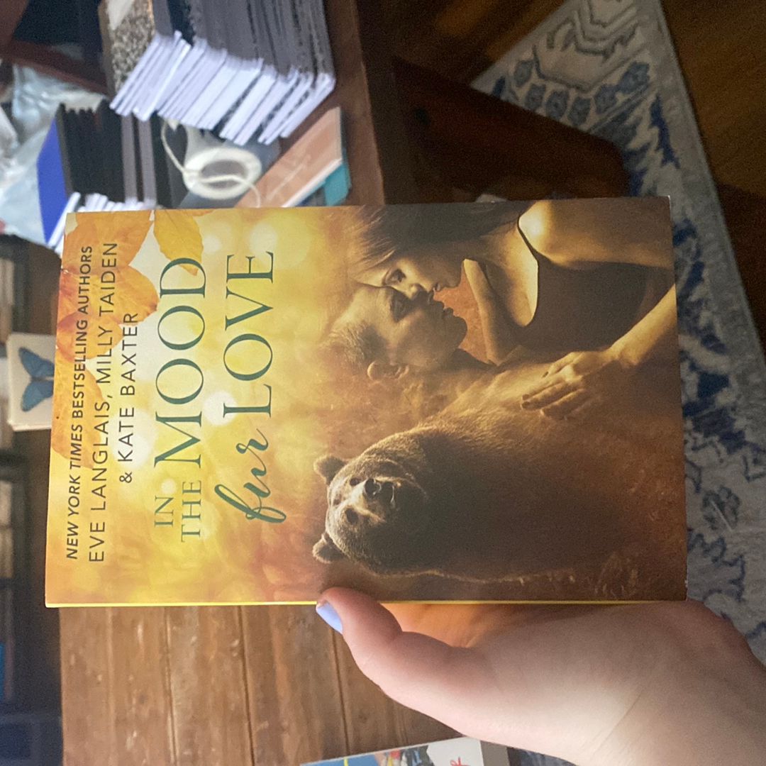 In the Mood Fur Love