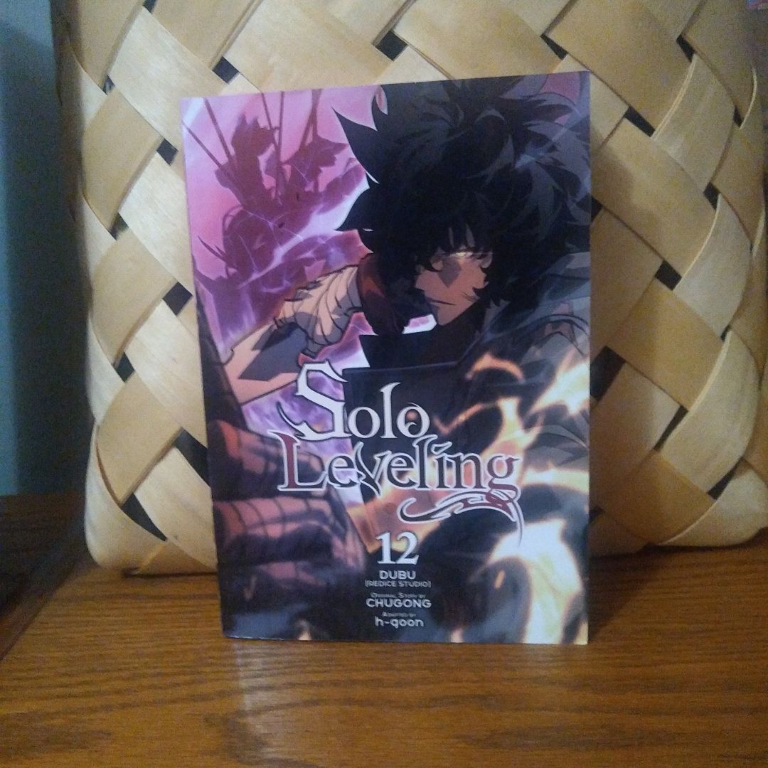 Solo Leveling, Vol. 12 (comic)