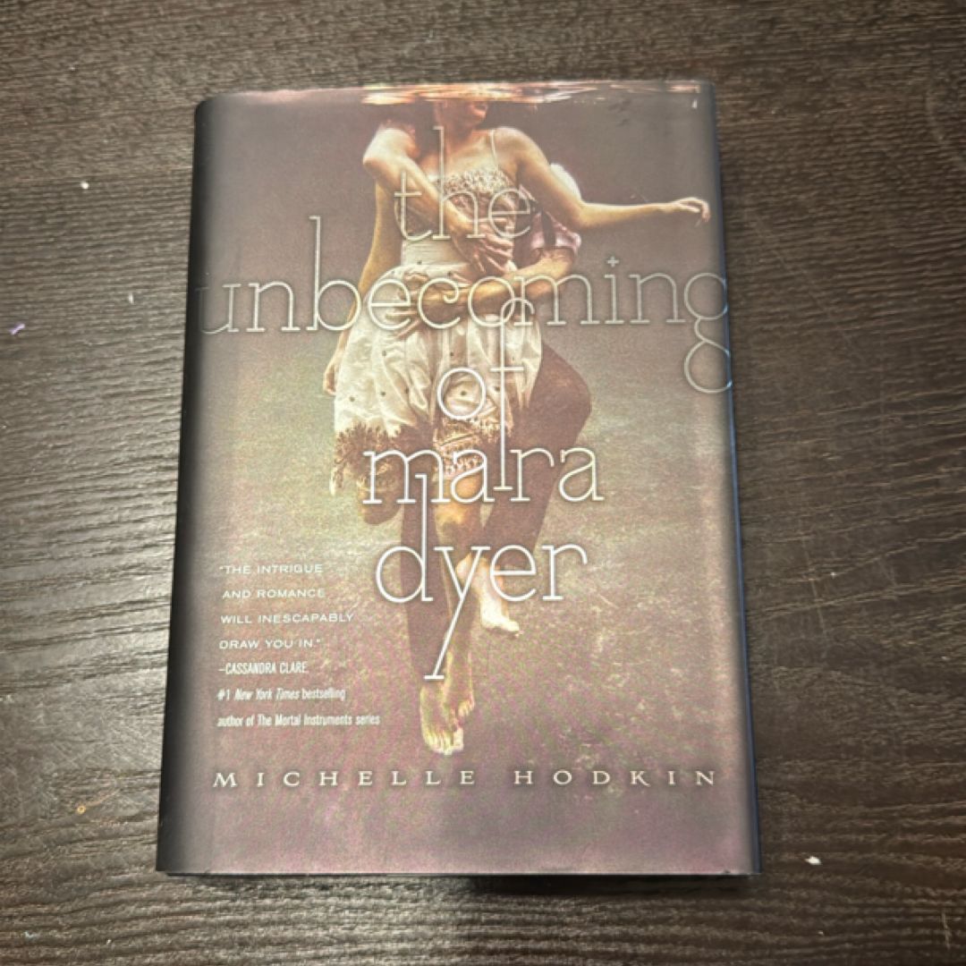 The Unbecoming of Mara Dyer