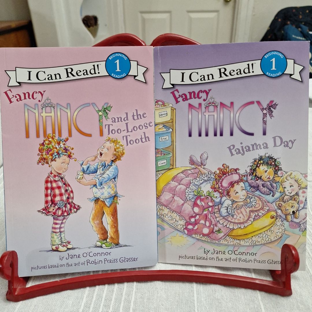 Fancy Nancy and the Too-Loose Tooth