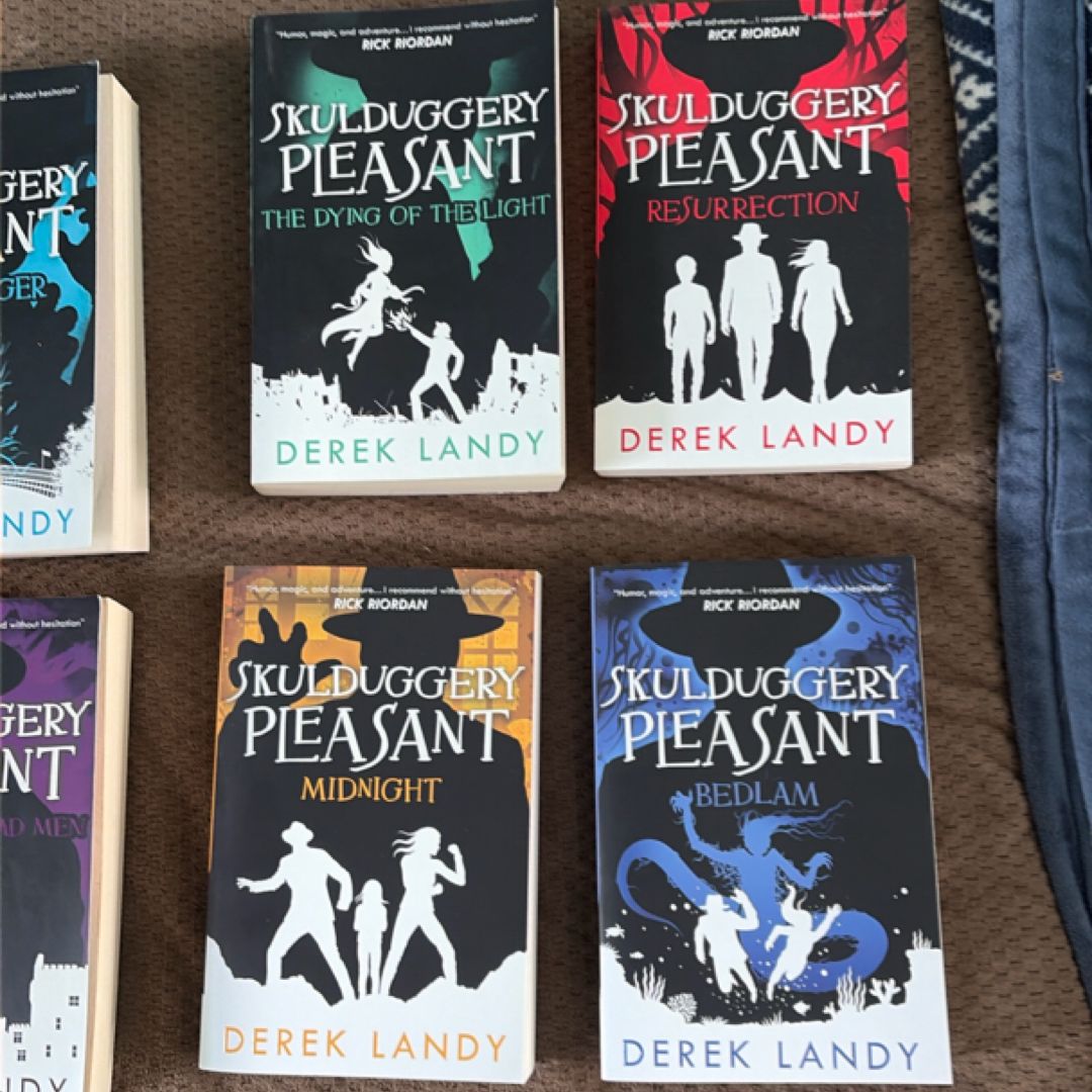 Skulduggery Pleasant Series 14 Books Collection Set By Derek Landy