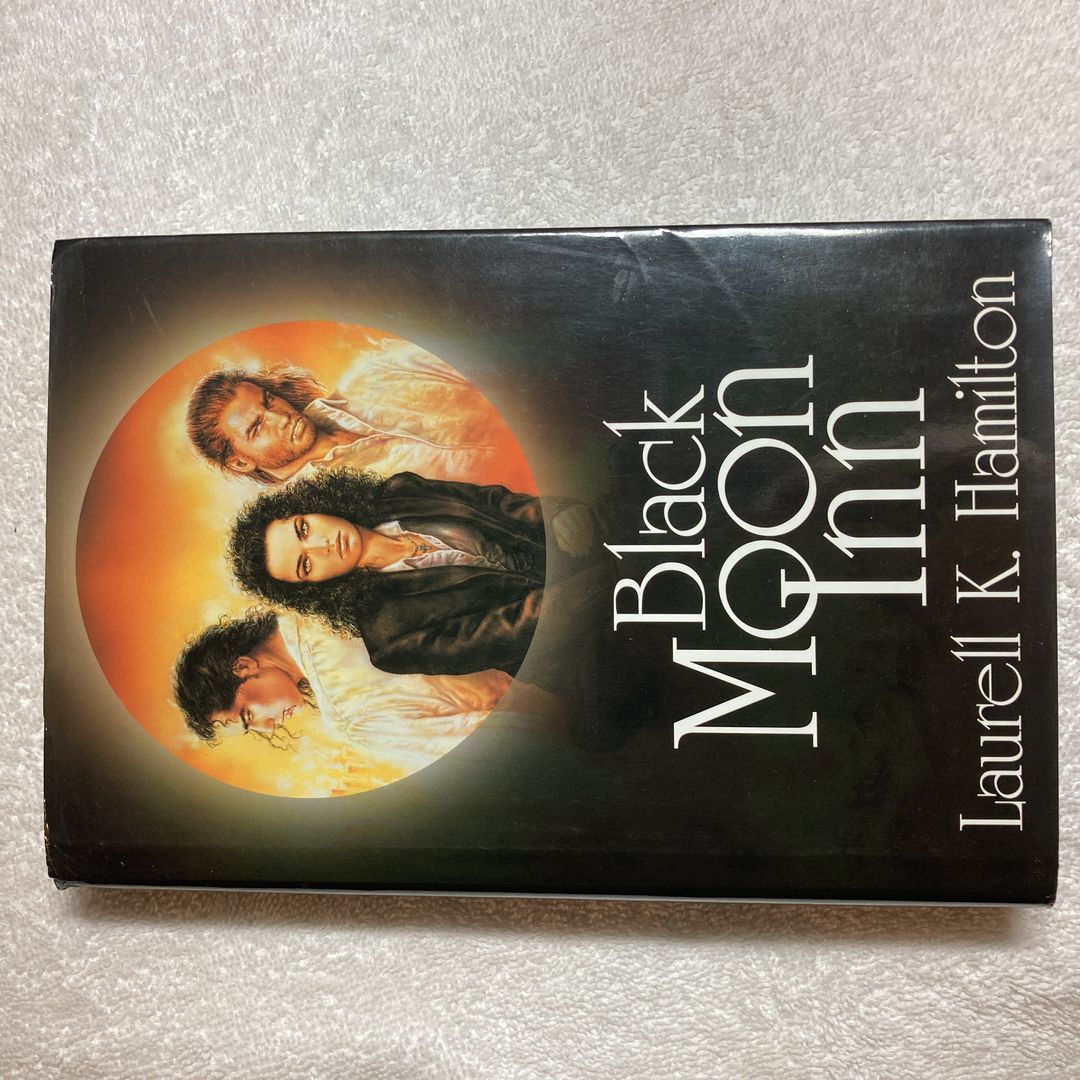 Black Moon Inn