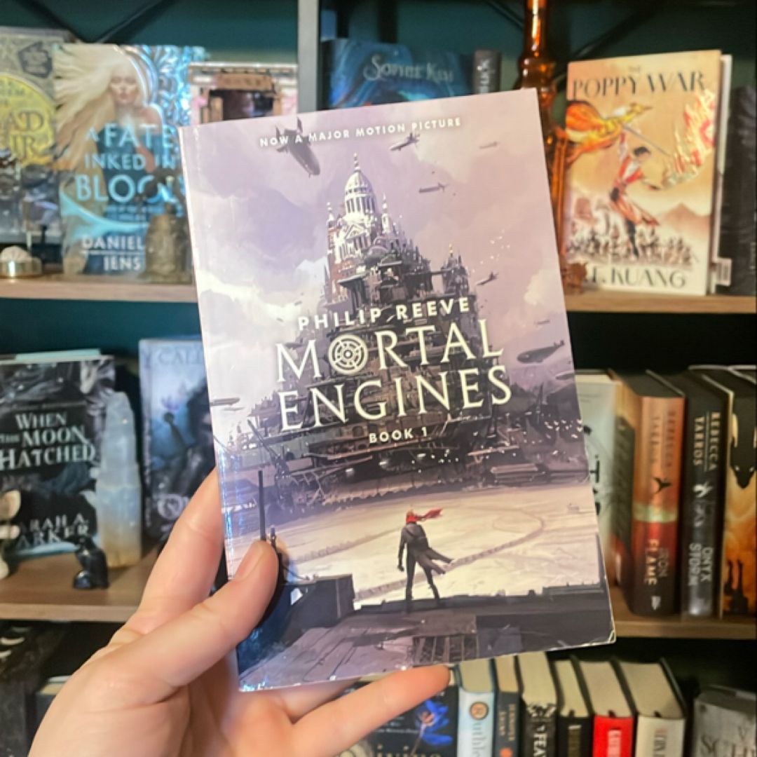 Mortal Engines *Bundle* by Philip Reeve, Hardcover | Pangobooks