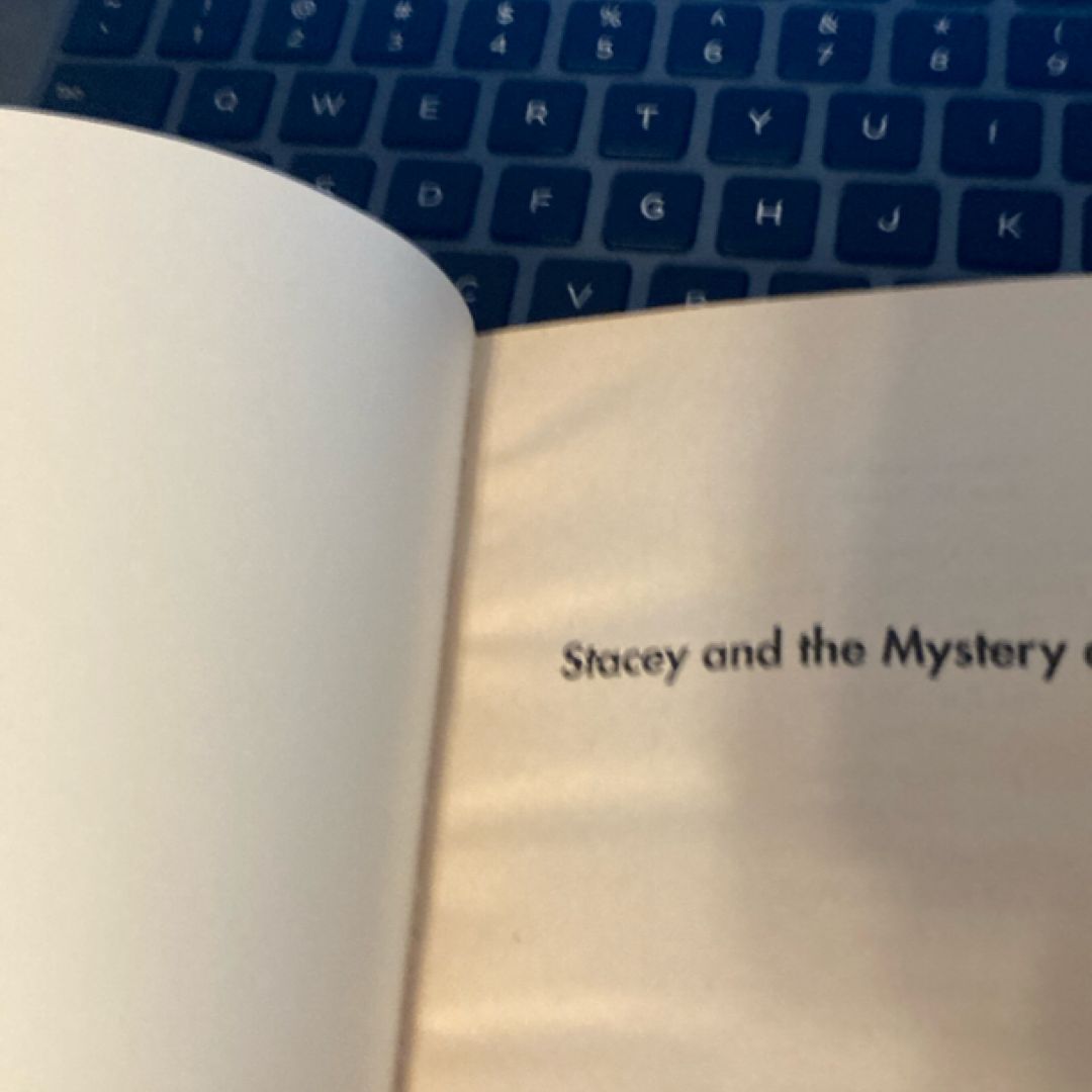 Stacey and the Mystery at the Mall