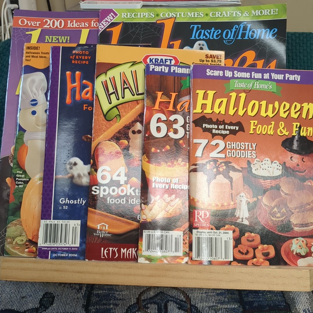 Halloween Cookbook Bundle (7 Books) 