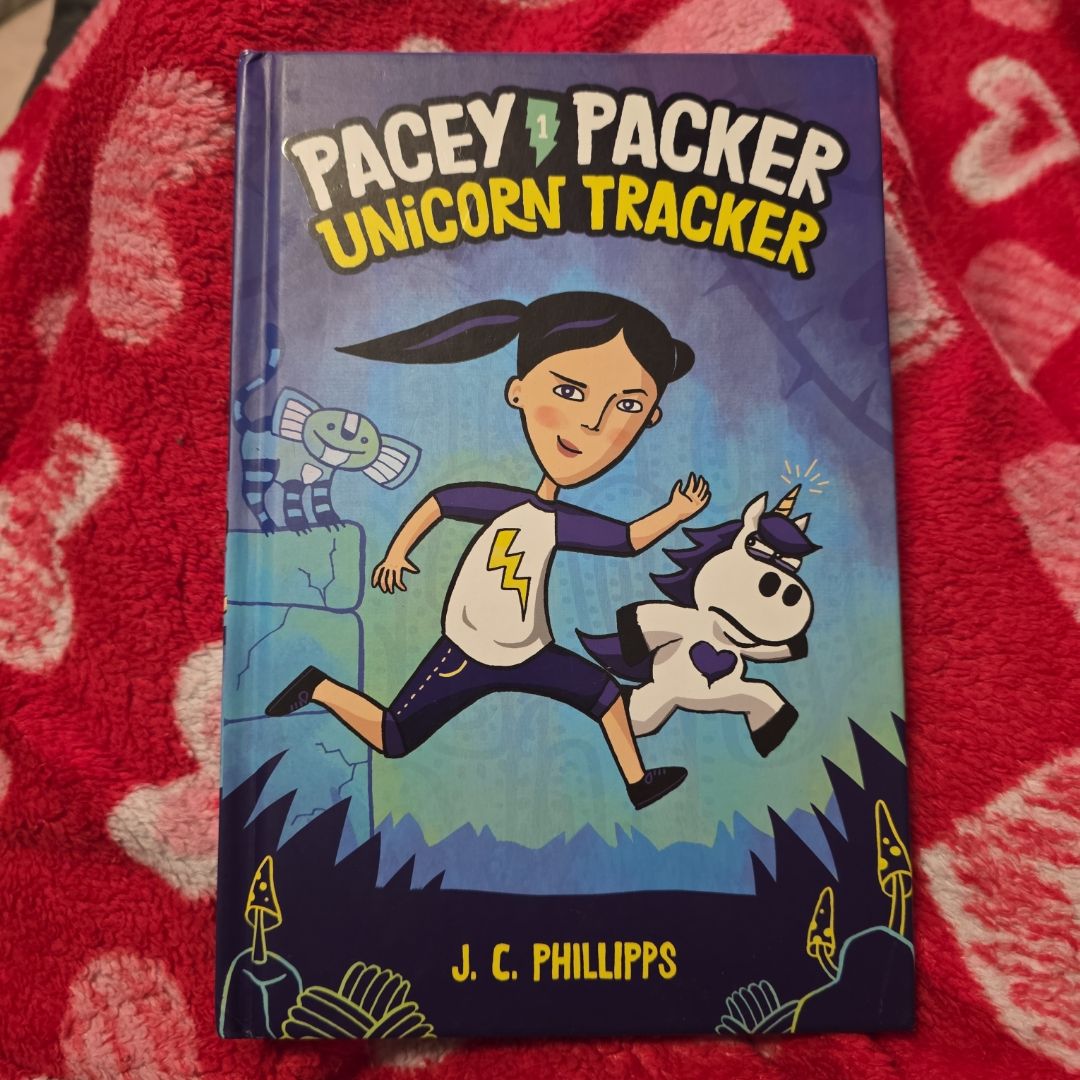 Pacey Packer: Unicorn Tracker Book 1