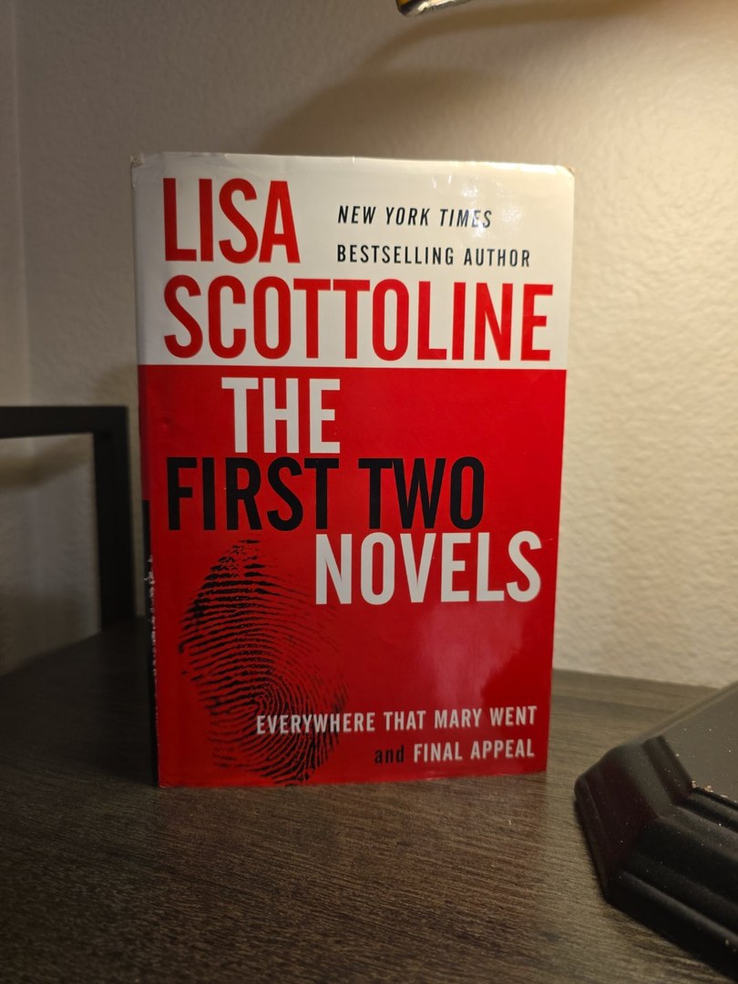 Lisa Scottoline: the First Two Novels