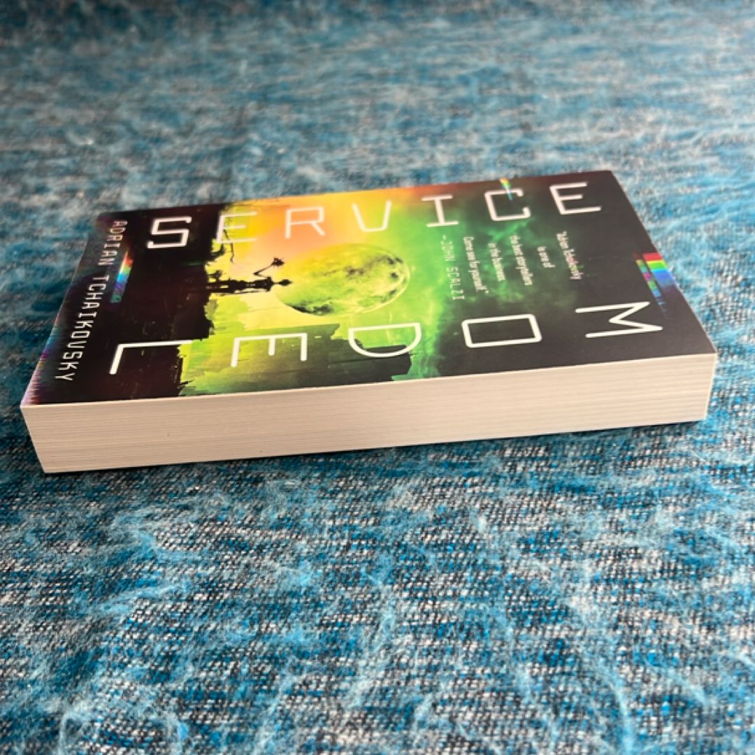 Service Model by Adrian Tchaikovsky, Paperback | Pangobooks