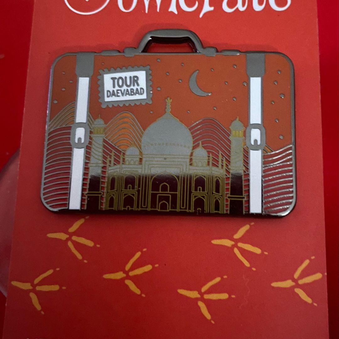 Limited edition enamal luggage pin