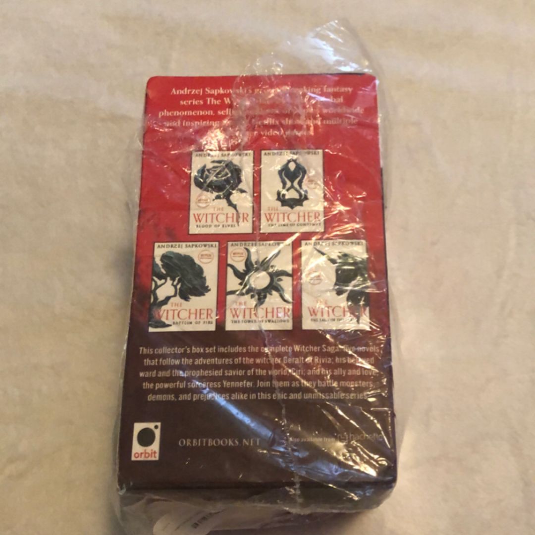 The Witcher Boxed Set: Blood of Elves, the Time of Contempt, Baptism of Fire, the Tower of Swallows, the Lady of the Lake