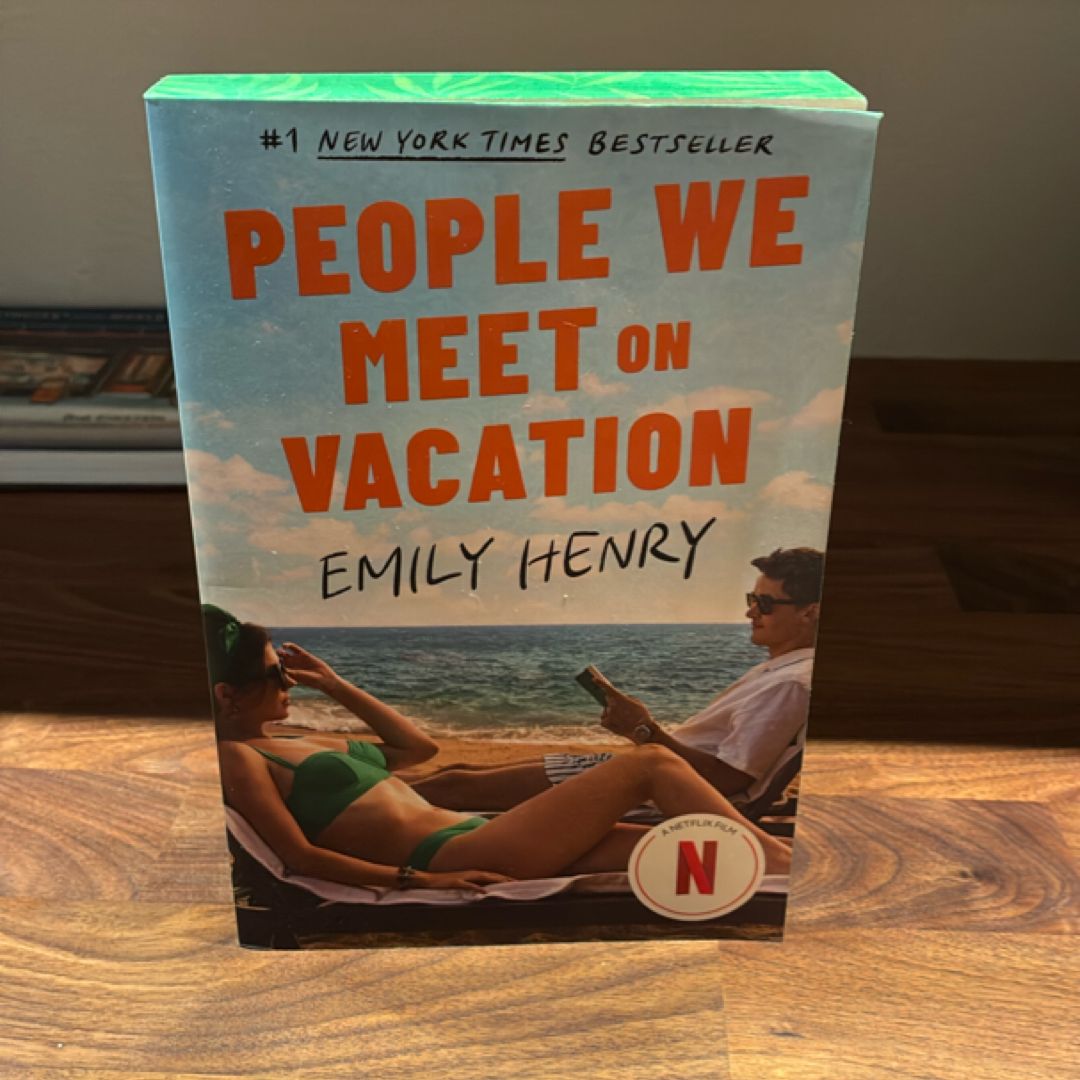 People We Meet on Vacation: Collector's Edition (Netflix Tie-In)