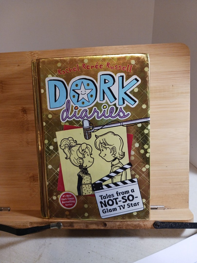 Dork Diaries 7. P184