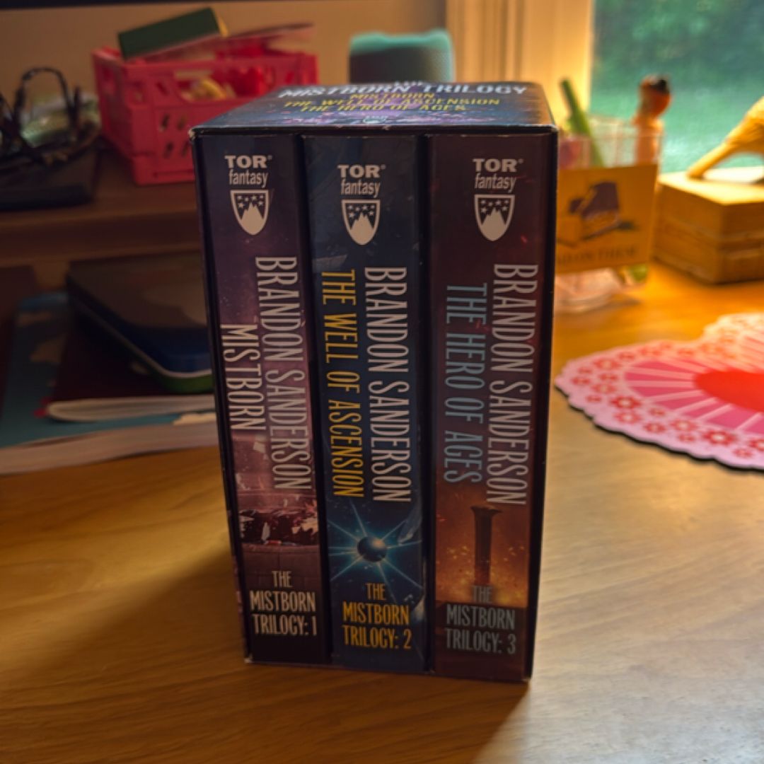 Mistborn Trilogy Boxed Set