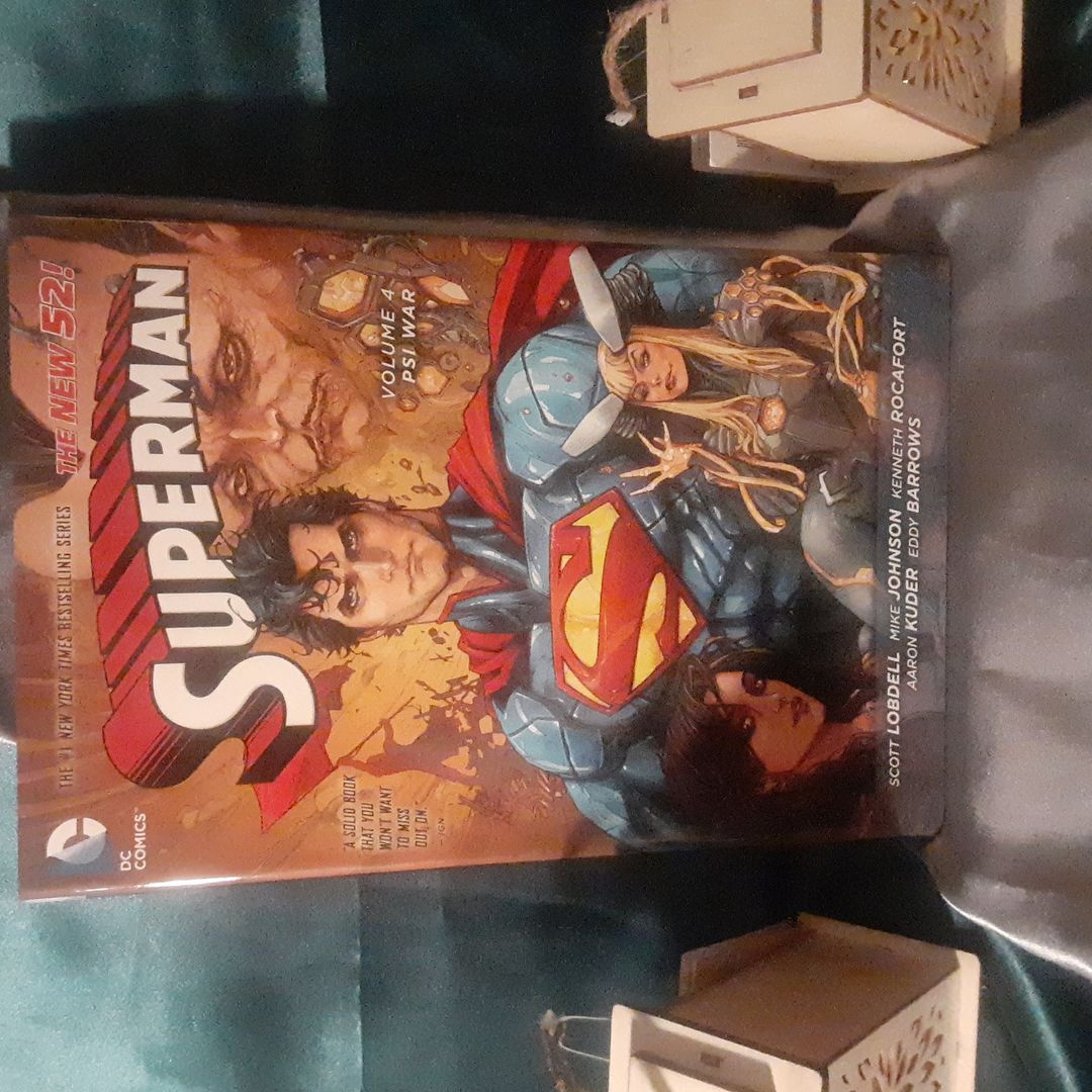 Superman Vol. 4: Psi-War (the New 52)