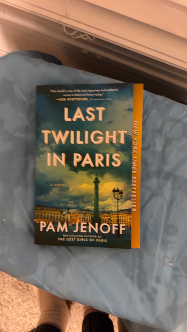 Last Twilight in Paris