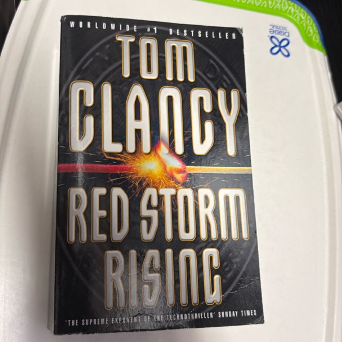 Red Storm Rising by Tom Clancy, Paperback | Pangobooks