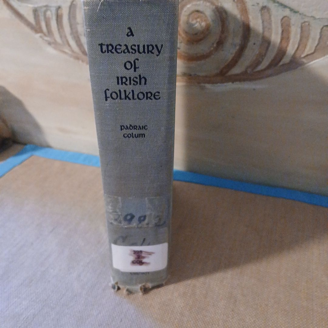 A Treasury of Irish Folklore 