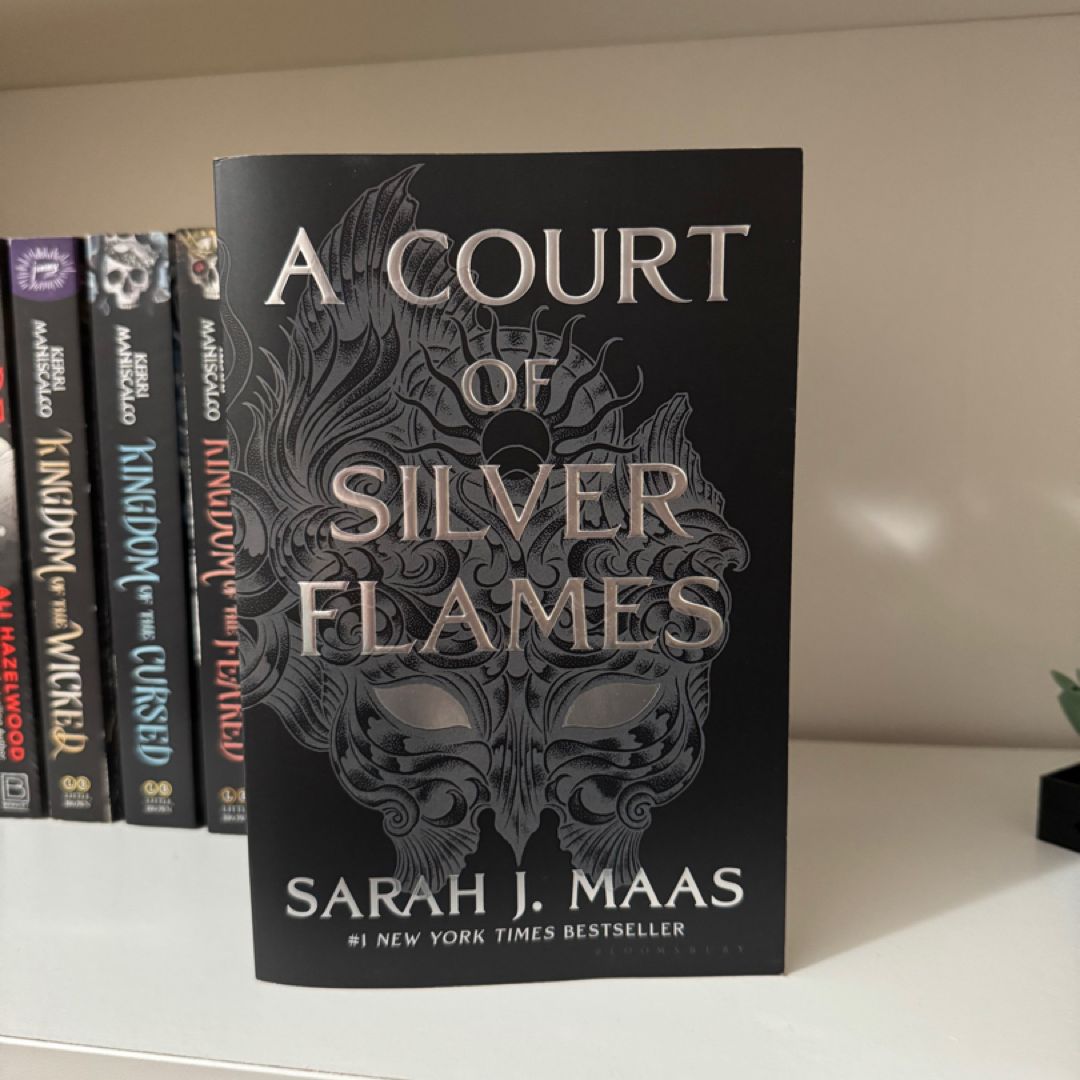 A Court of Silver Flames