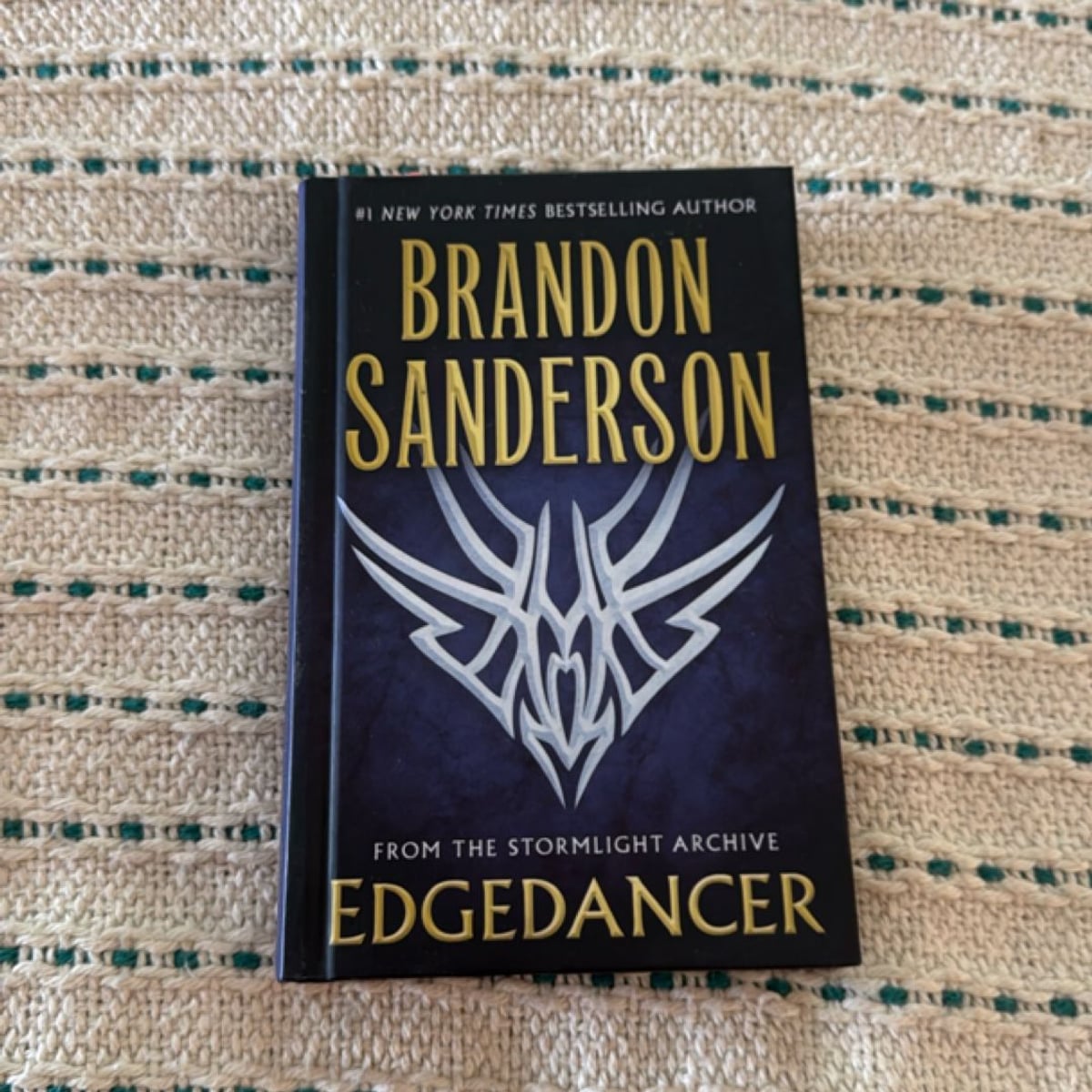 Edgedancer by Brandon Sanderson