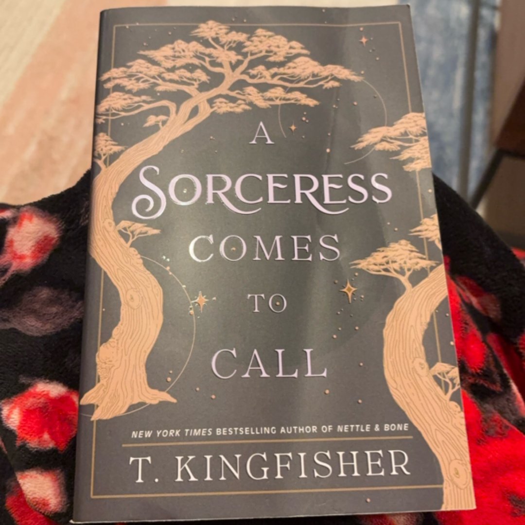 A Sorceress Comes to Call