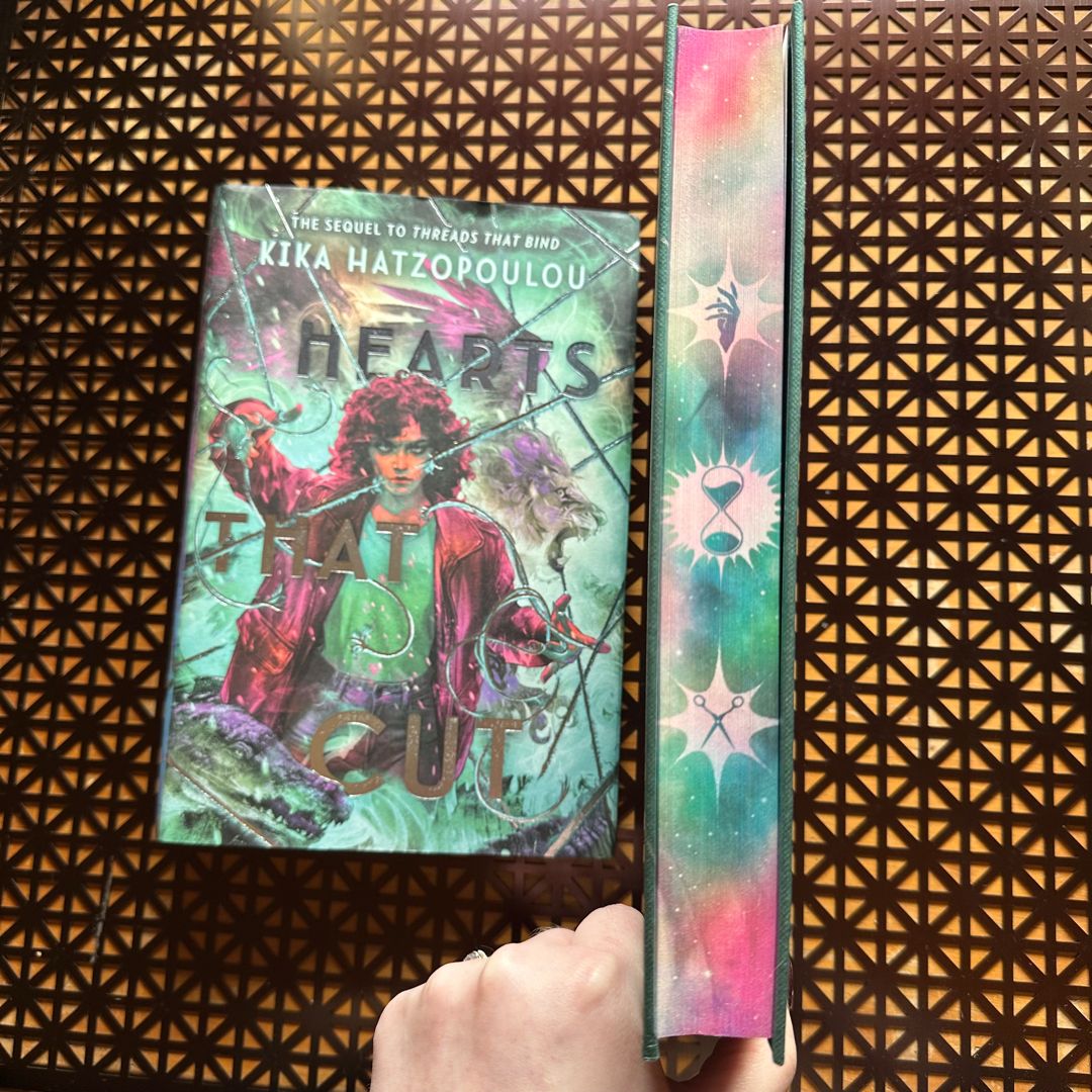 Threads That Bind, Hearts That Cut - Signed First Edition (fairyloot Editions)