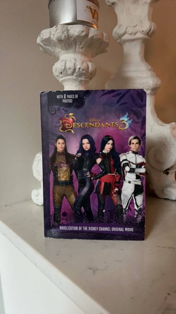 Descendants 3 Junior Novel