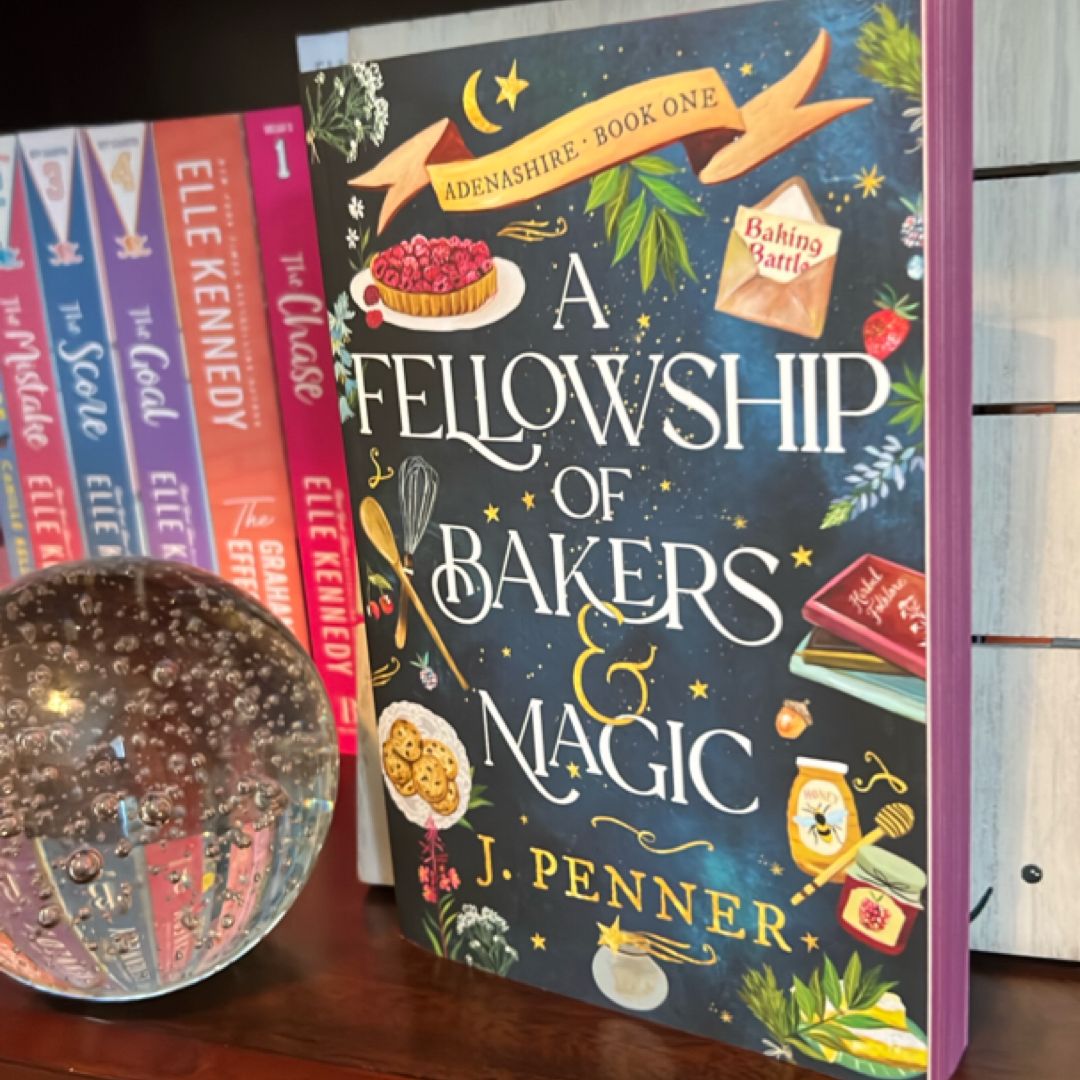 A Fellowship of Bakers and Magic (Deluxe Edition)