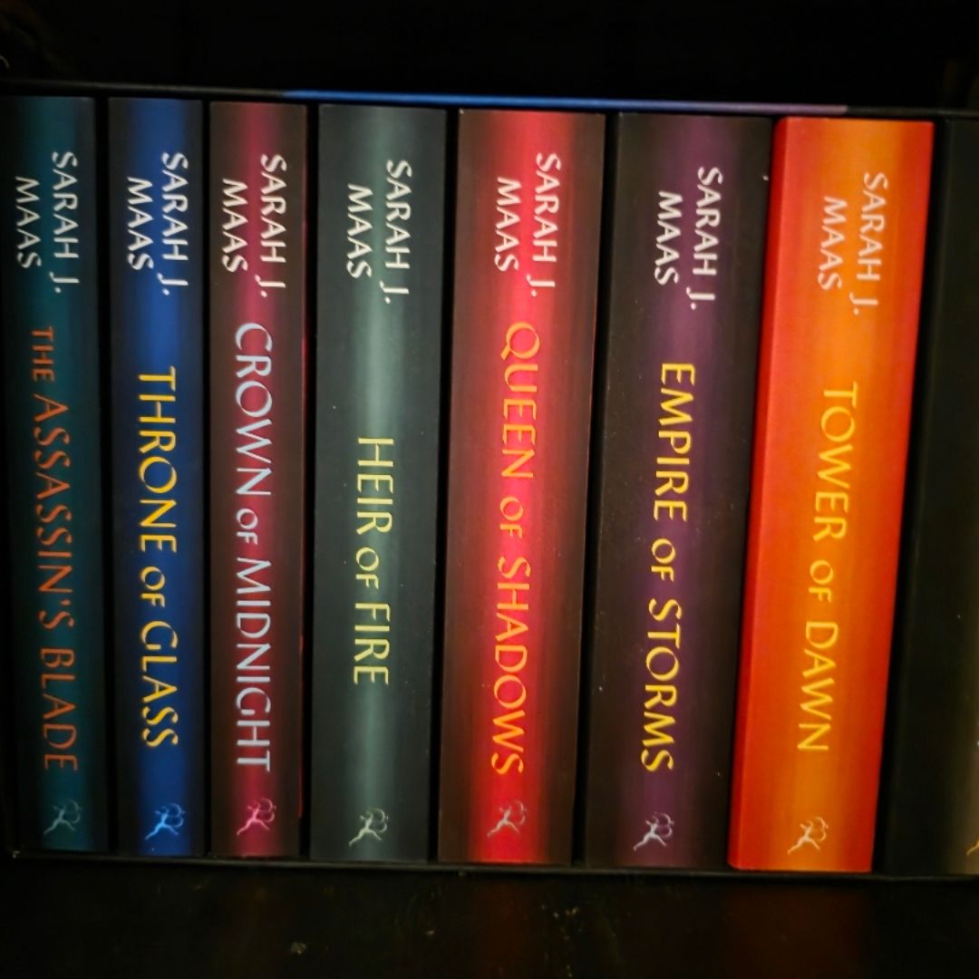 Throne of Glass Paperback Box Set