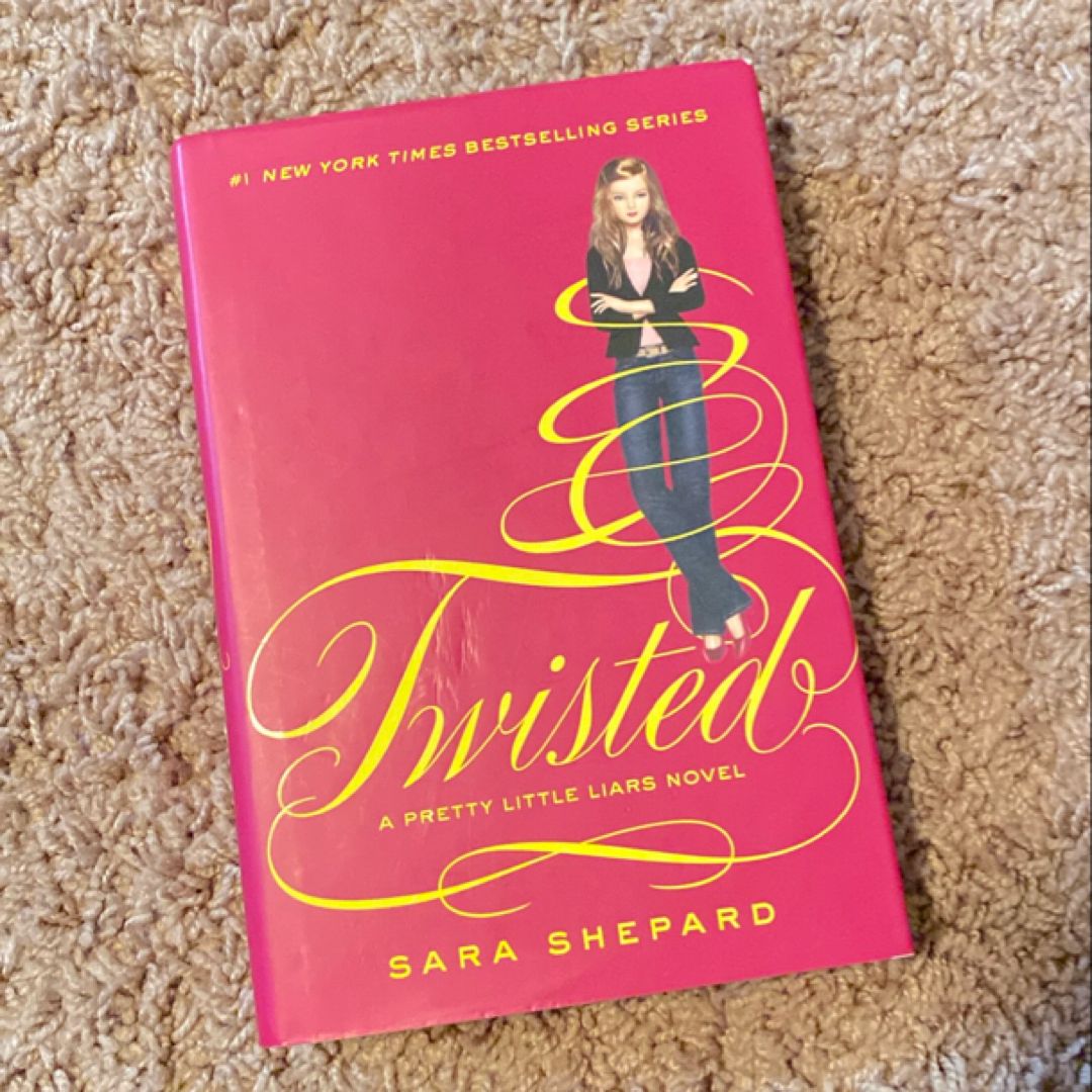 Pretty Little Liars #9: Twisted