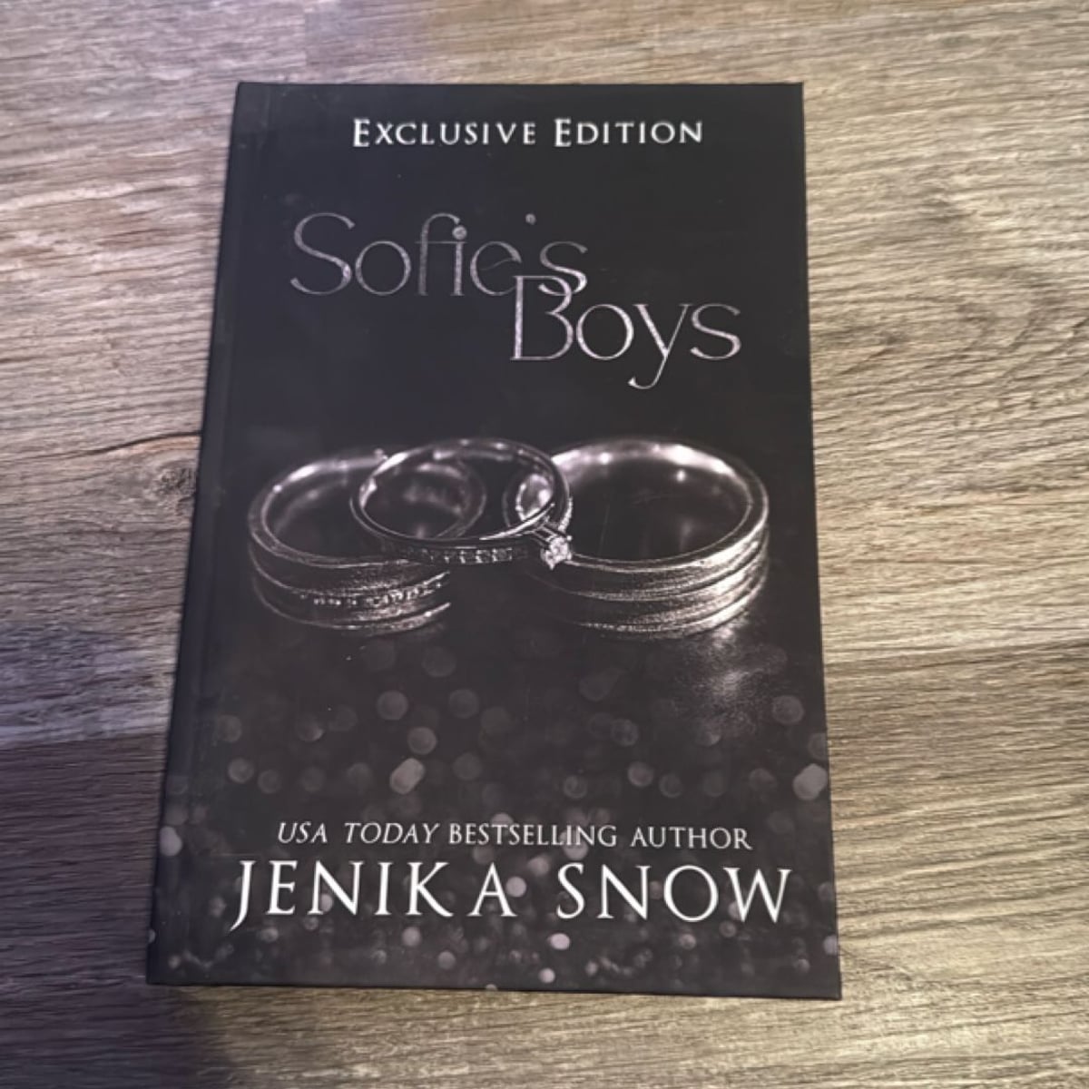 Sophie’s Boys by Jenika Snow, Hardcover | Pangobooks