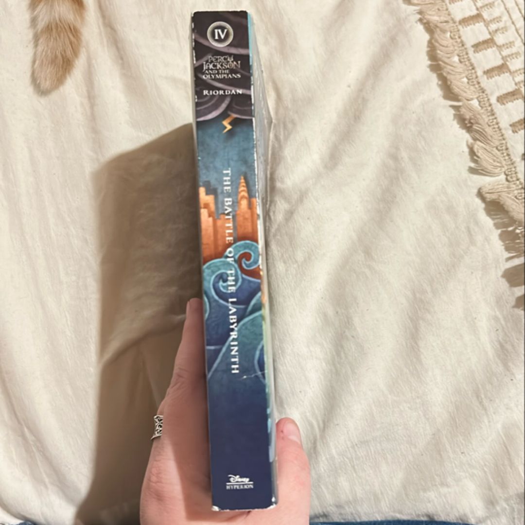 The Battle of the Labyrinth (Percy Jackson and the Olympians, Book Four)