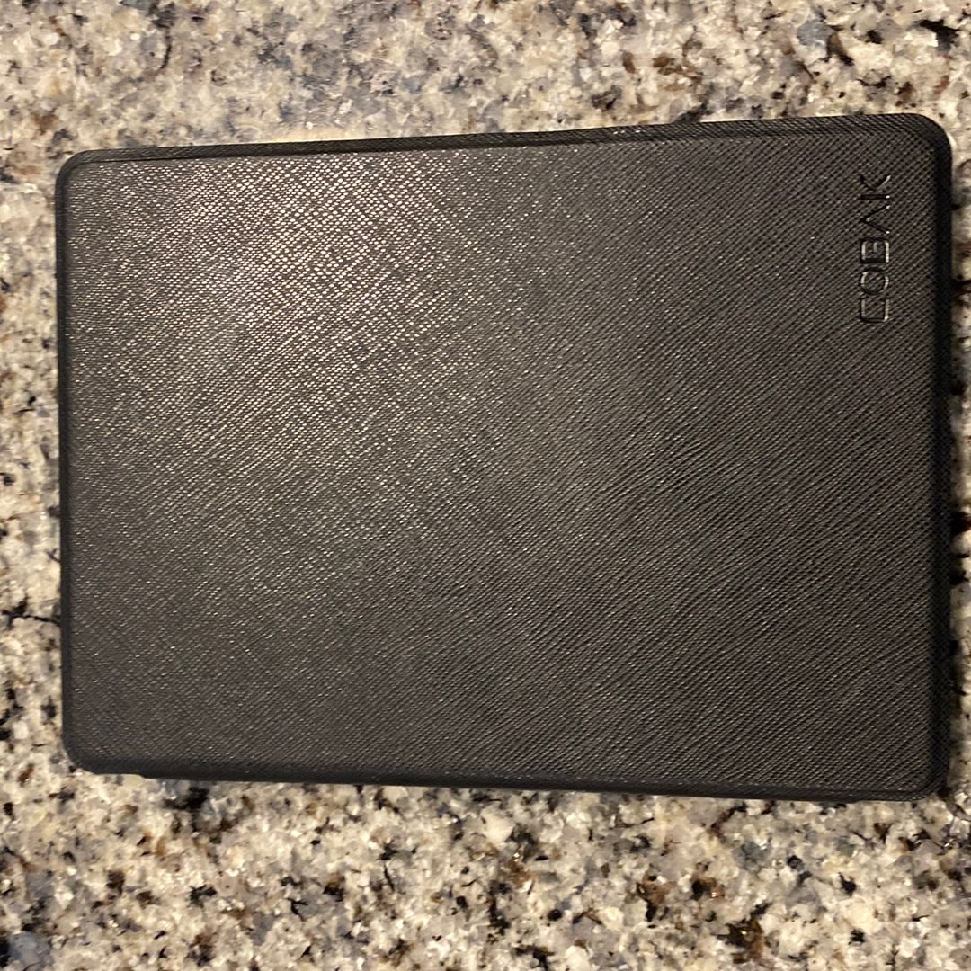 Cobak kindle case- brand new
