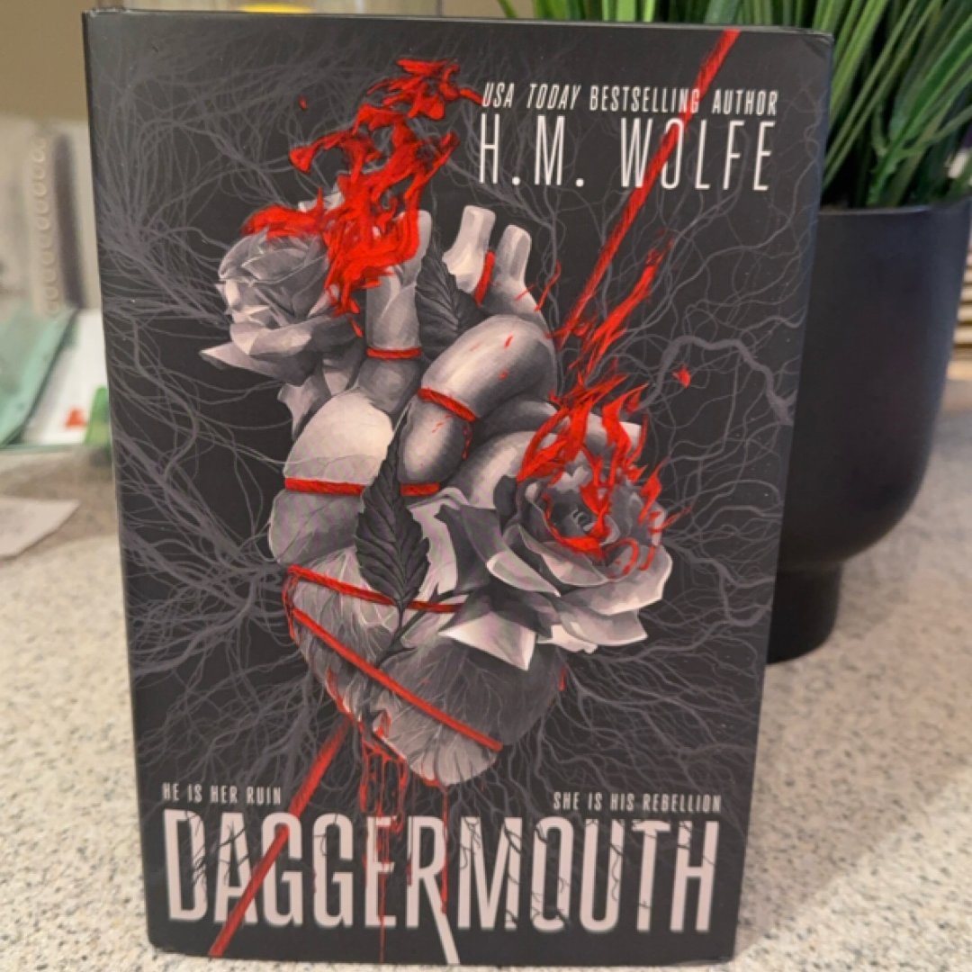 Daggermouth