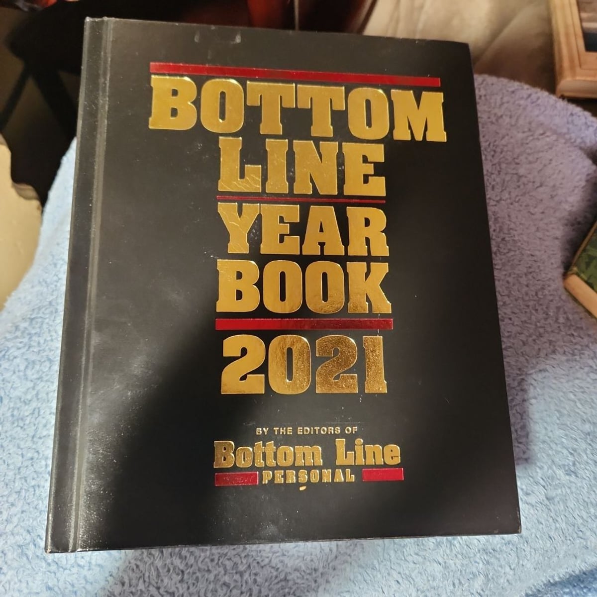 Bottom Line Yearbook 2021 by Bottom Line Books, Hardcover | Pangobooks