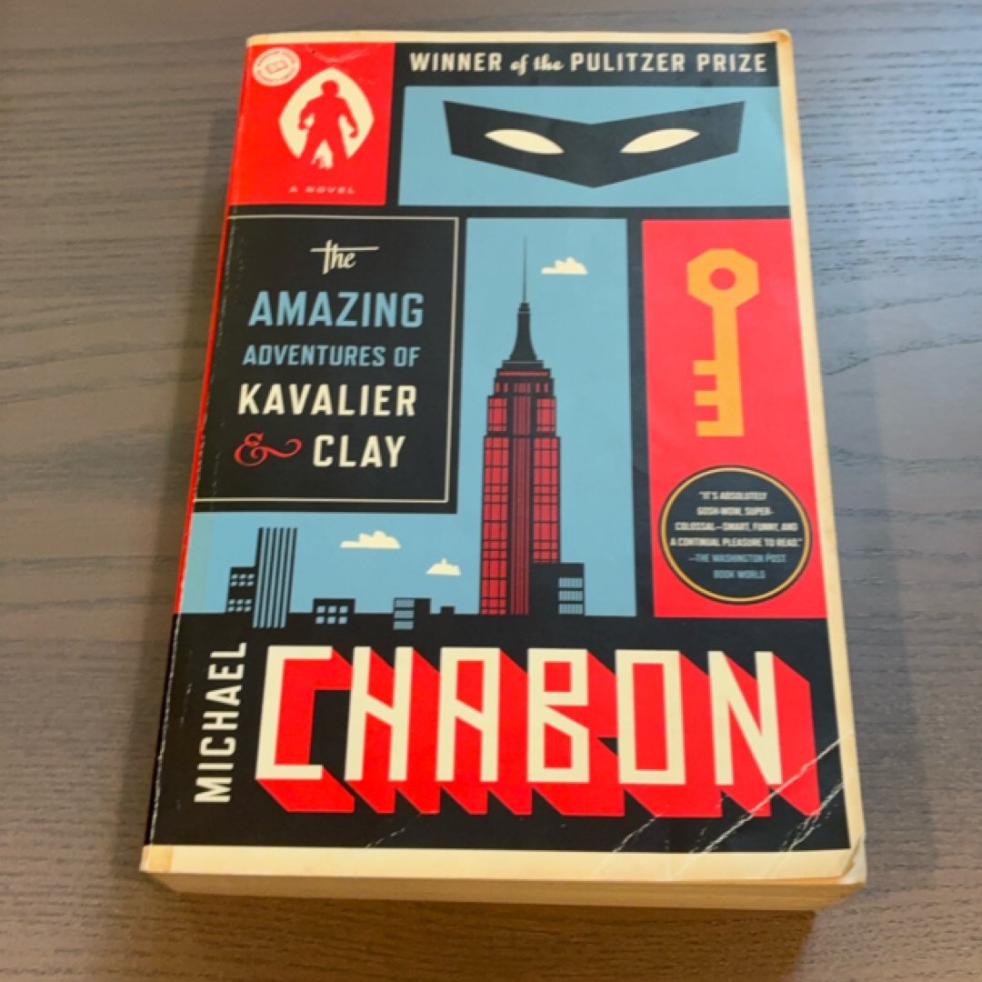 The Amazing Adventures of Kavalier and Clay (with Bonus Content)
